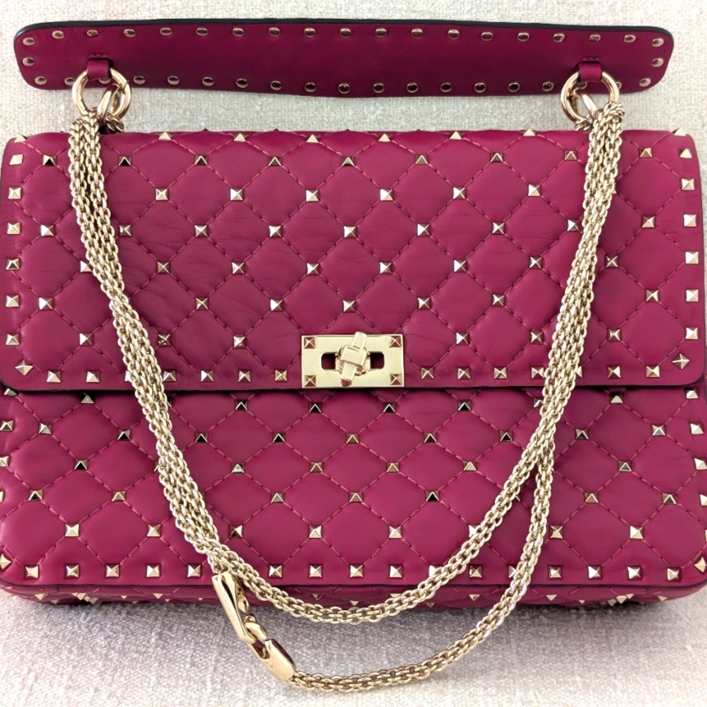 Nappa Medium Rockstud Spike Shoulder Bag Camelia
